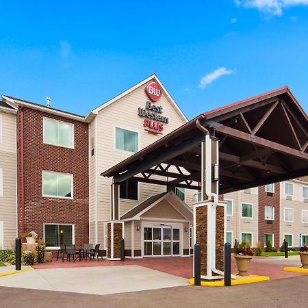 Best Western Plus Menomonie Inn & Suites Exterior foto